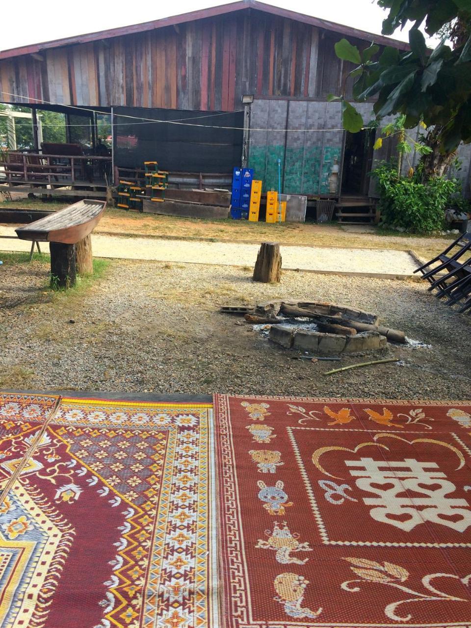 Sabaidee Guesthouse & Restaurant Nam Theun Eksteriør bilde