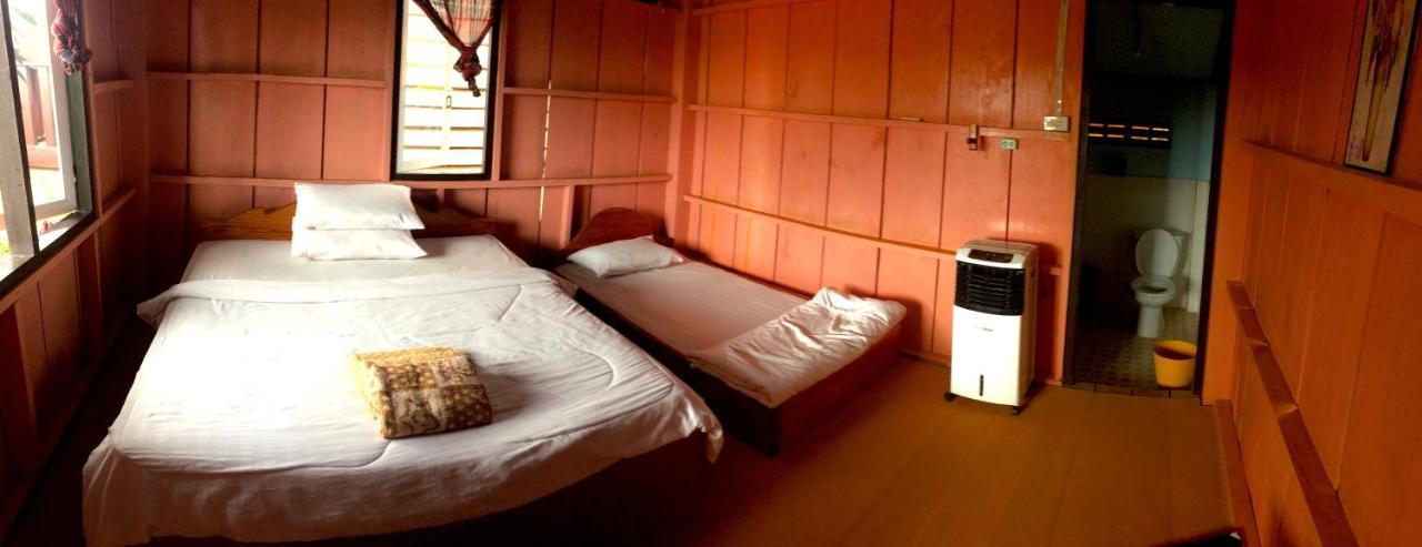 Sabaidee Guesthouse & Restaurant Nam Theun Eksteriør bilde